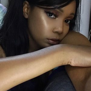 Meet your Posher, Middy